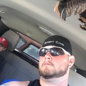 Meet your Posher, Joshua